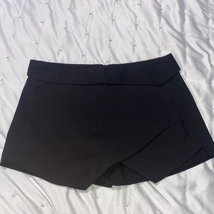 Zara Skorts- black